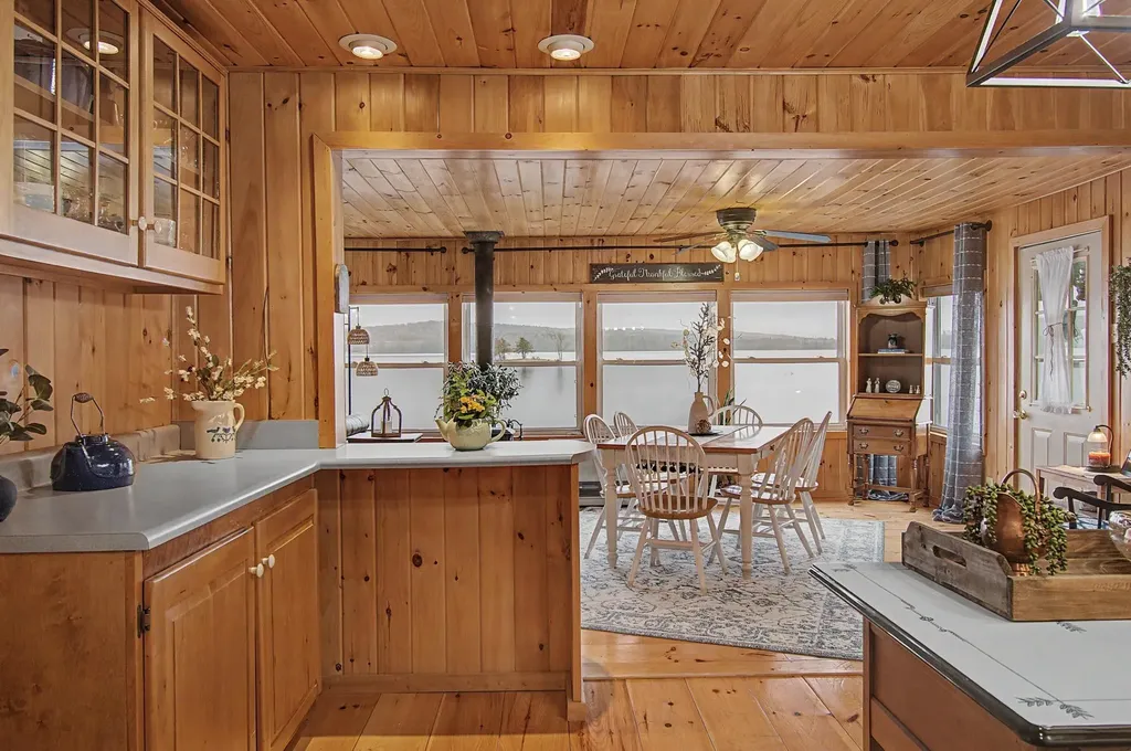 326 Mullen Shore Road Franklin VT 05457