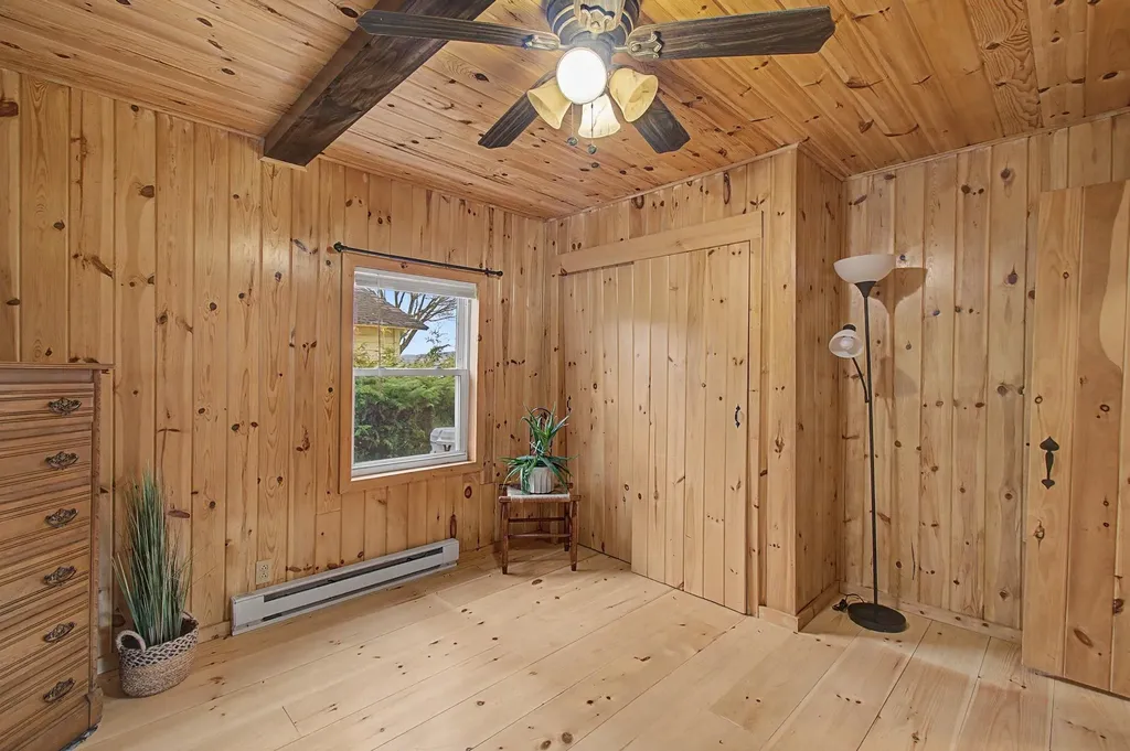 326 Mullen Shore Road Franklin VT 05457