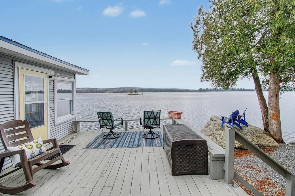 326 Mullen Shore Road Franklin VT 05457