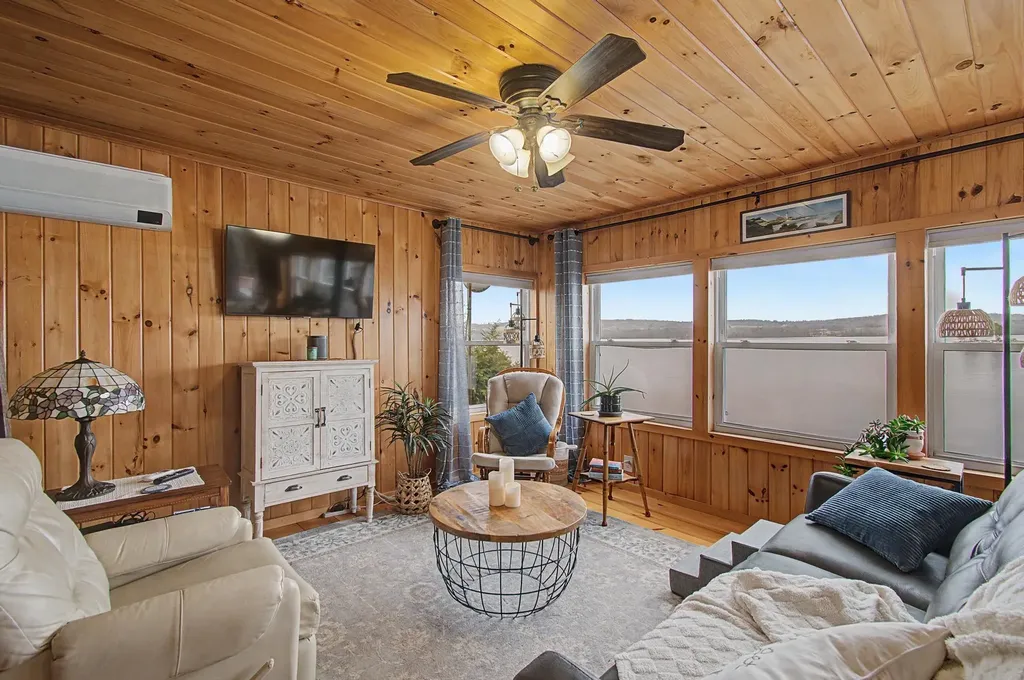 326 Mullen Shore Road Franklin VT 05457