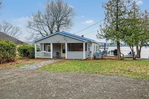 326 Mullen Shore Road Franklin VT 05457