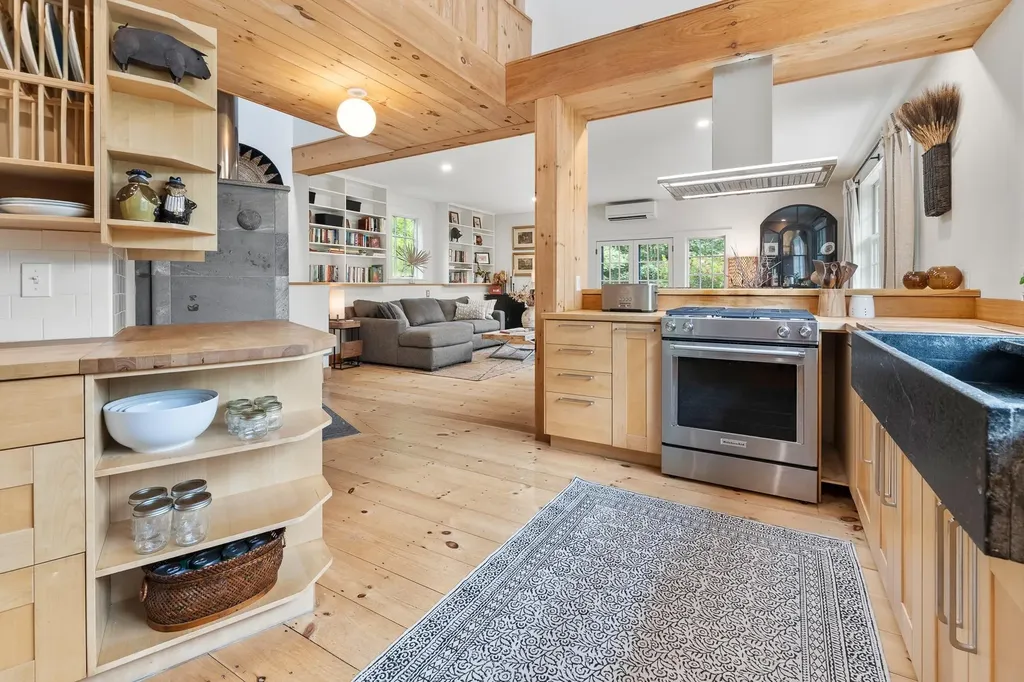 1355 Podunk Road Norwich VT 05055