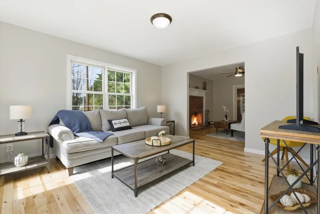 8 Matthews Road Swanzey NH 03446