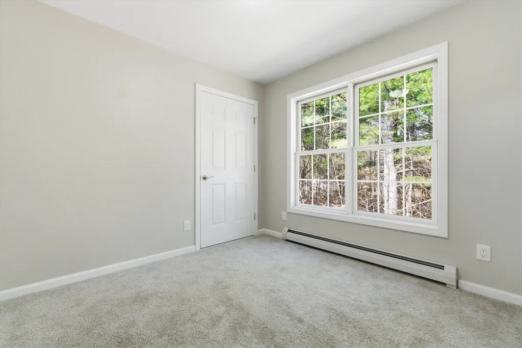 8 Matthews Road Swanzey NH 03446
