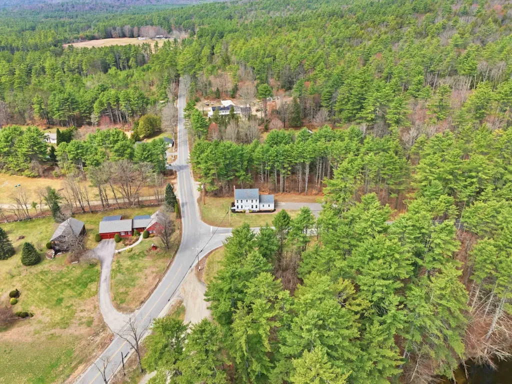 8 Matthews Road Swanzey NH 03446