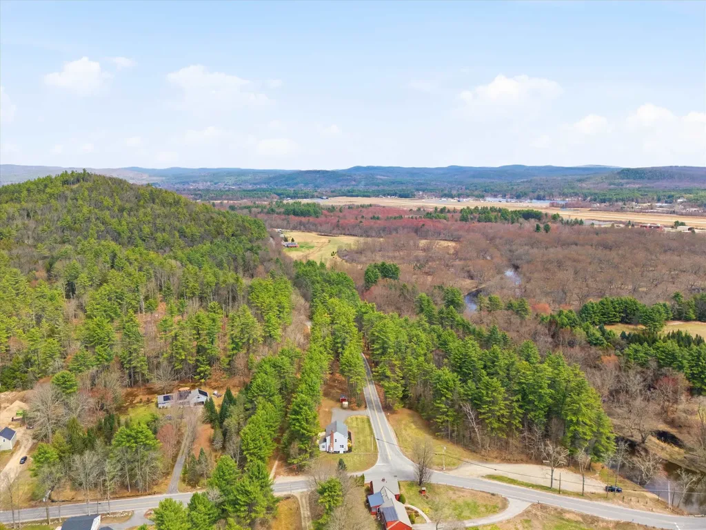 8 Matthews Road Swanzey NH 03446