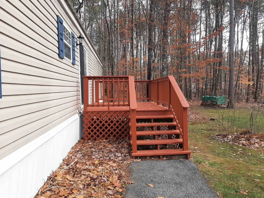 86 Eagle Ledge Loop Conway NH 03813