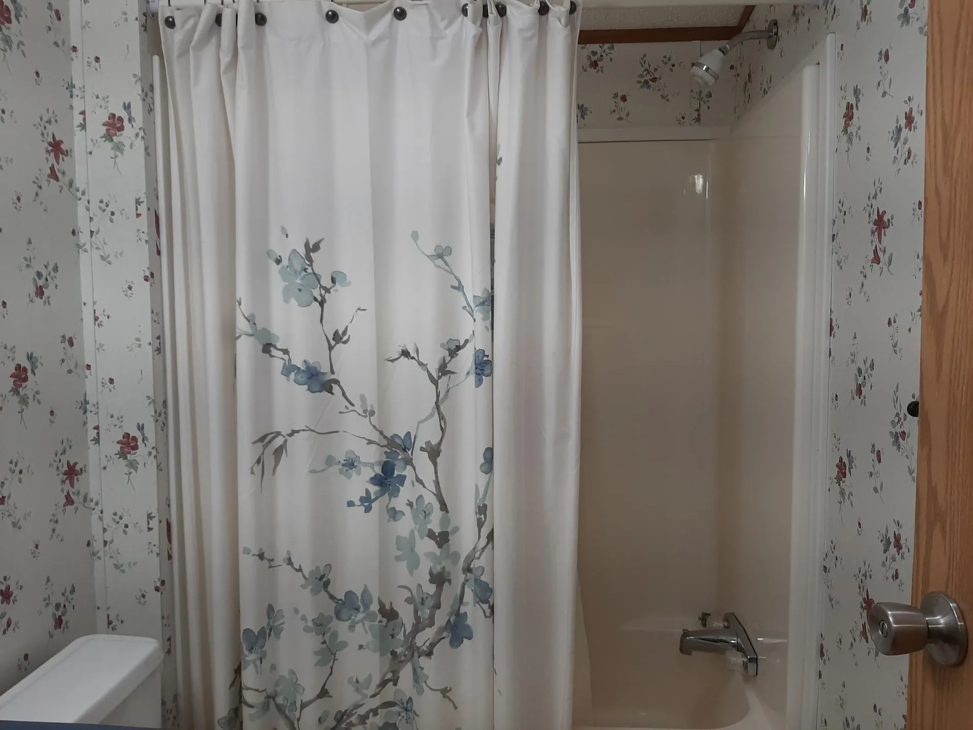 86 Eagle Ledge Loop Conway NH 03813