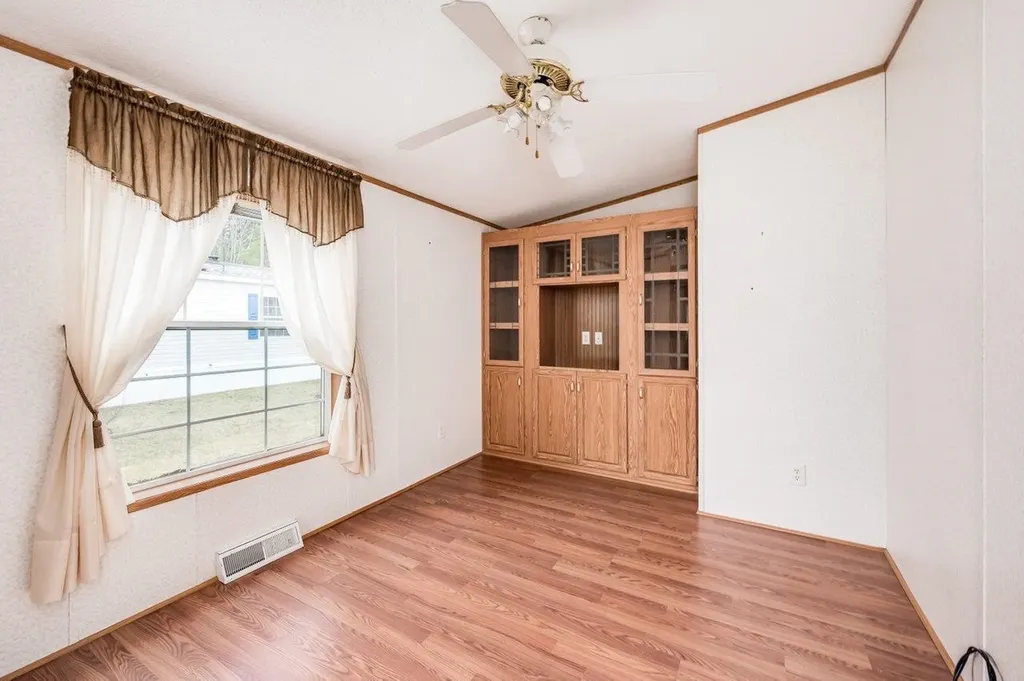 152 Eagle Drive Rochester NH 03868