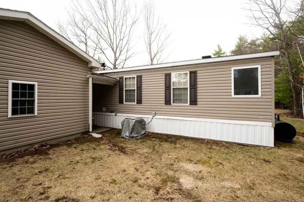 152 Eagle Drive Rochester NH 03868
