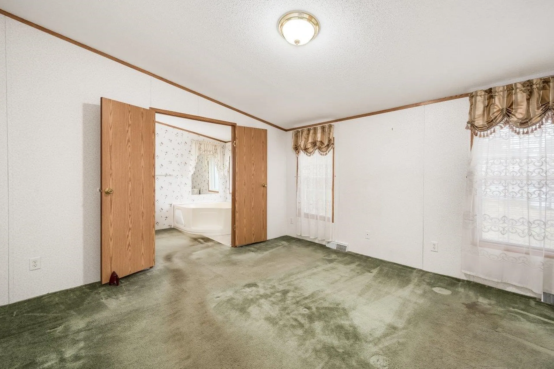 152 Eagle Drive Rochester NH 03868