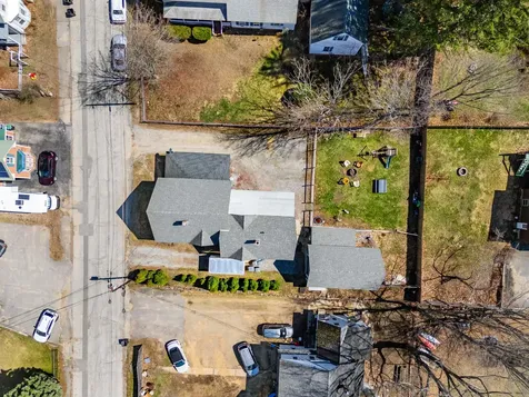 11 Pine Street Franklin NH 03235