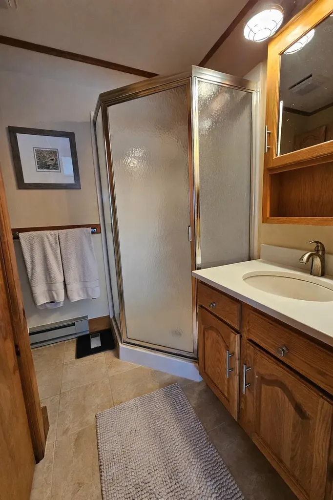 244 Holbrook Bay Commons Newport Town VT 05857