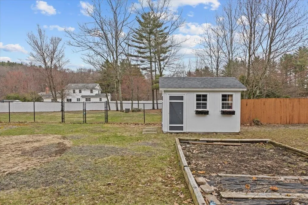 32 Elmer Place Milton VT 05468-0000
