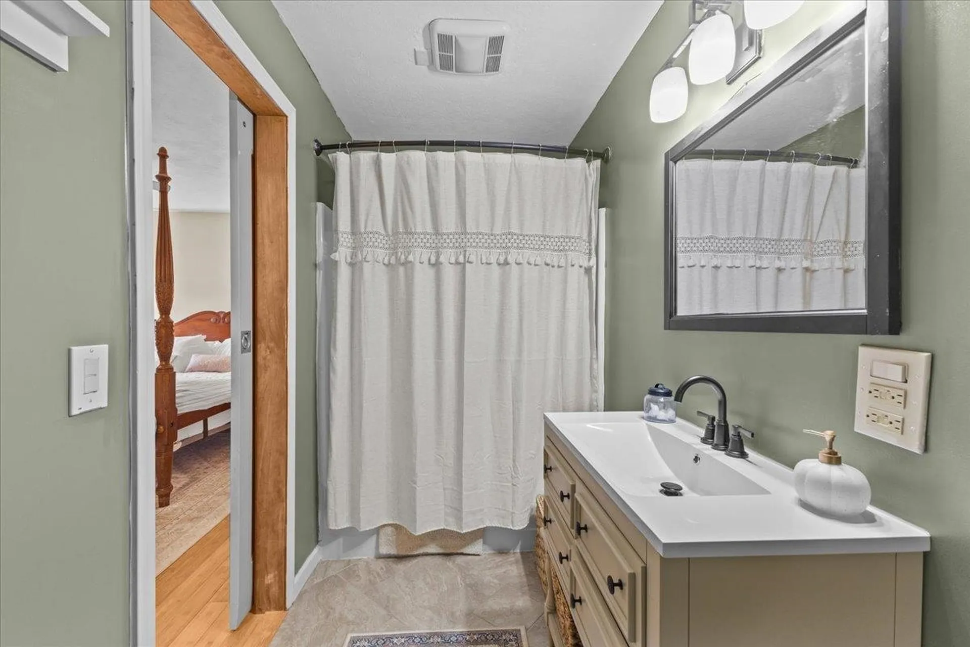 32 Elmer Place Milton VT 05468-0000
