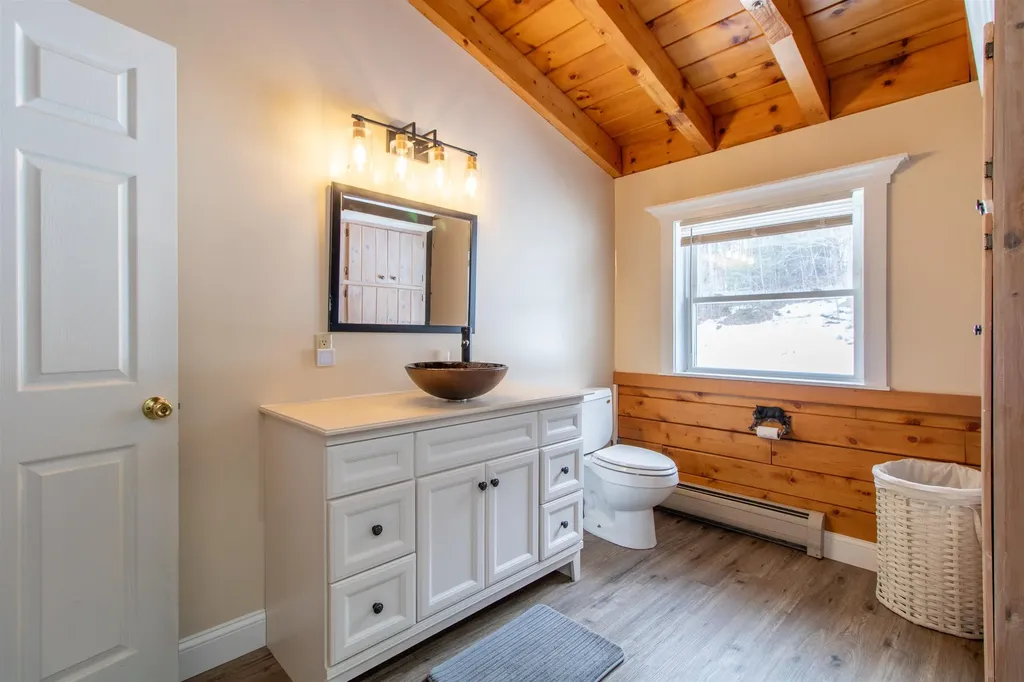 228 Juniper Lane Lyndon VT 05851