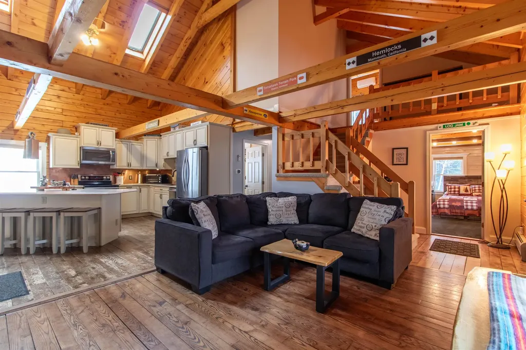 228 Juniper Lane Lyndon VT 05851