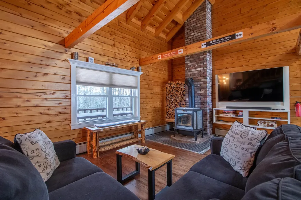228 Juniper Lane Lyndon VT 05851