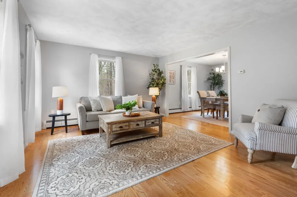 1 Cote Drive Pelham NH 03076