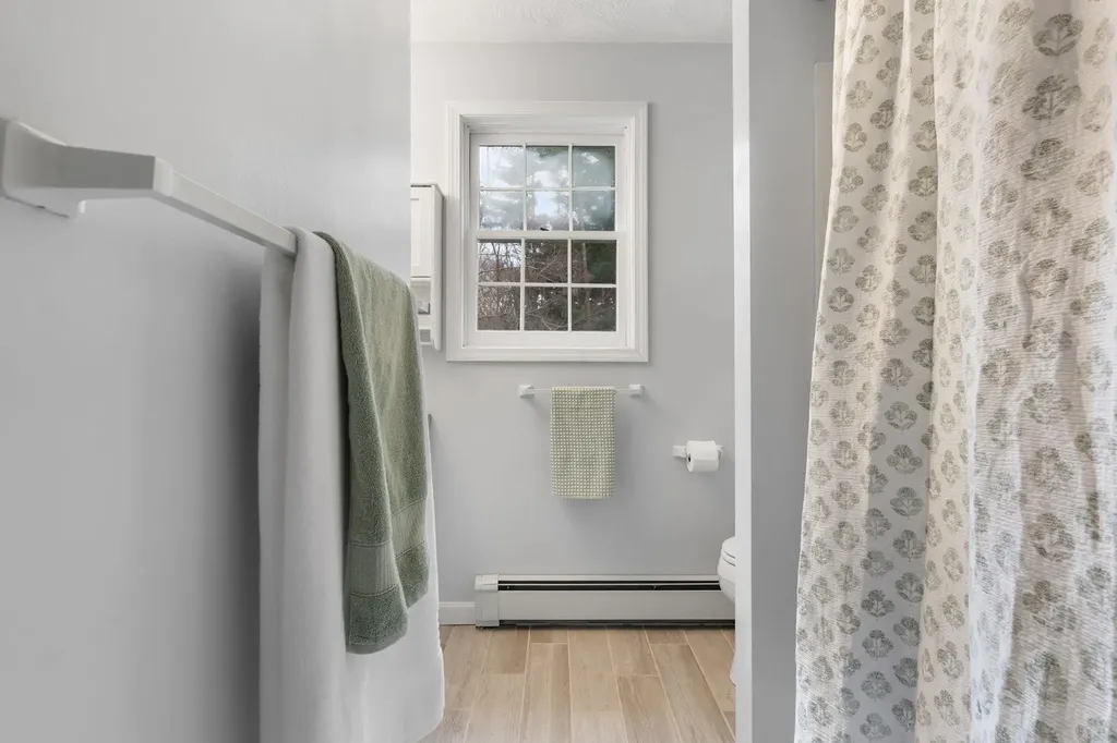 1 Cote Drive Pelham NH 03076