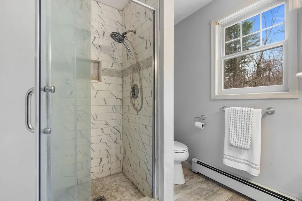 1 Cote Drive Pelham NH 03076