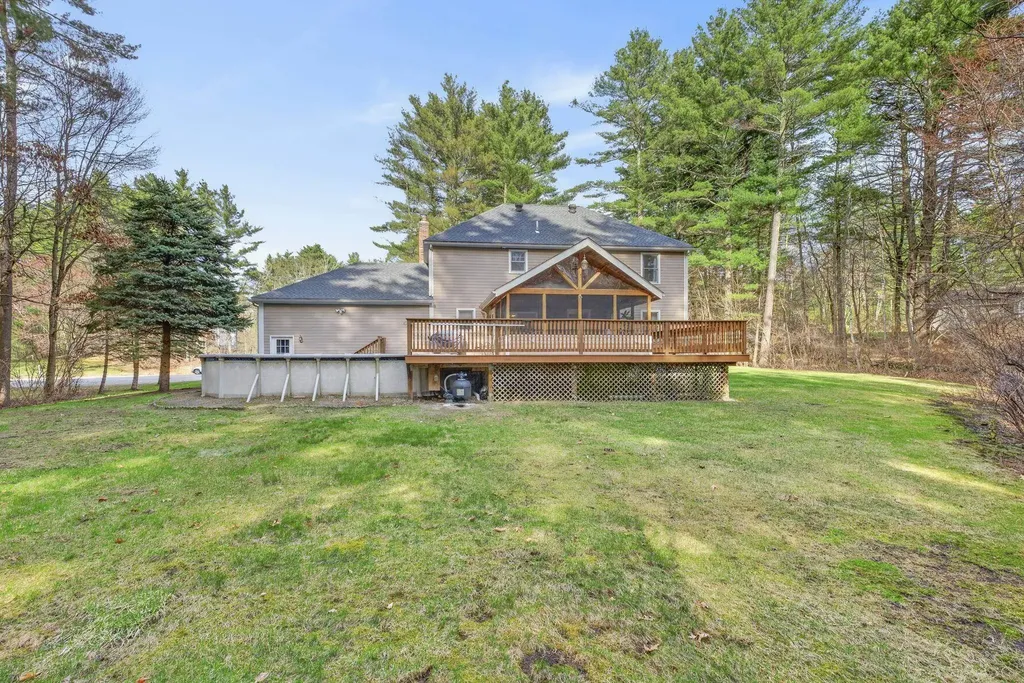 1 Cote Drive Pelham NH 03076