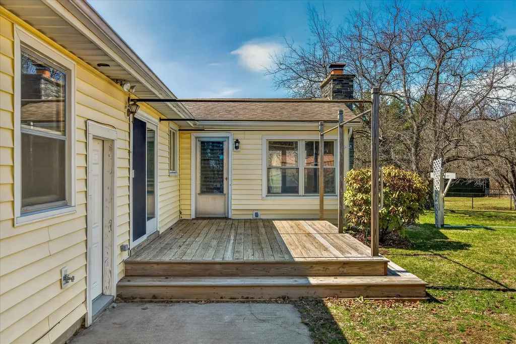 155 Jackson Avenue Rutland City VT 05701
