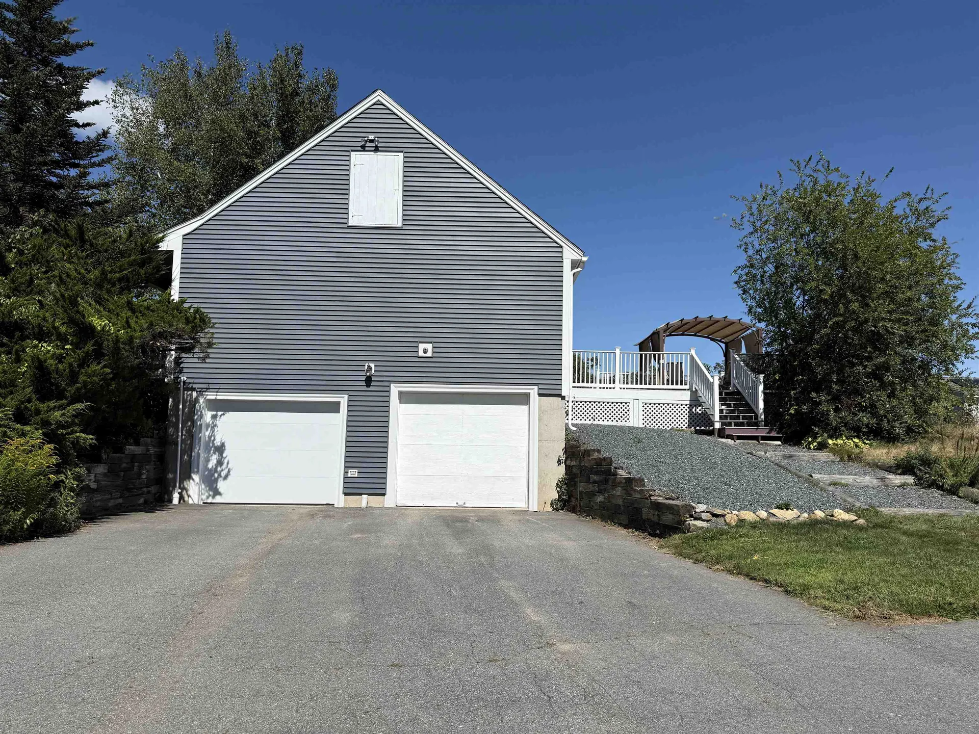 109 Old Center Road Deerfield NH 03037