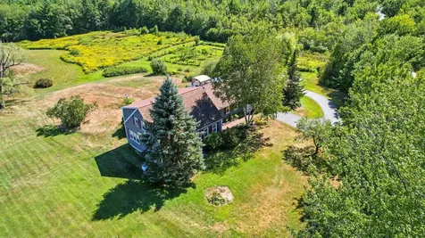109 Old Center Road Deerfield NH 03037
