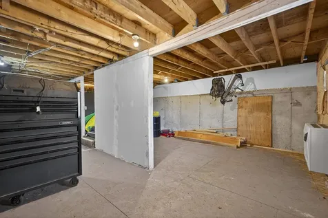 5 Winsor Way New Durham NH 03855