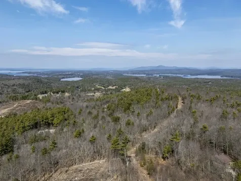 5 Winsor Way New Durham NH 03855