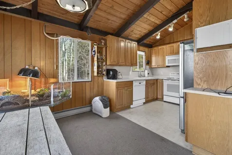 5 Winsor Way New Durham NH 03855