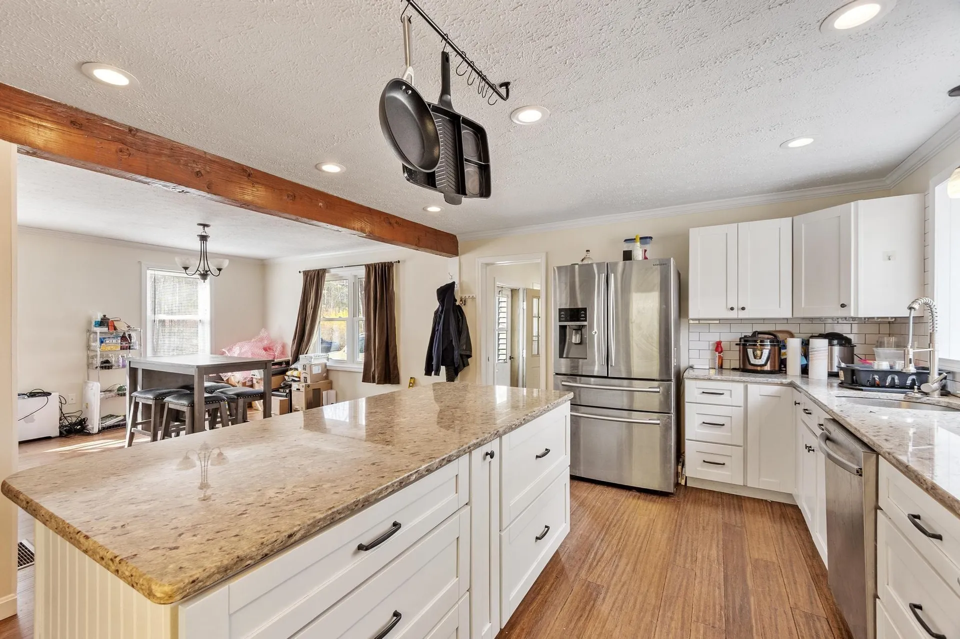 61 Beaver Pond Road Weare NH 03281-5801