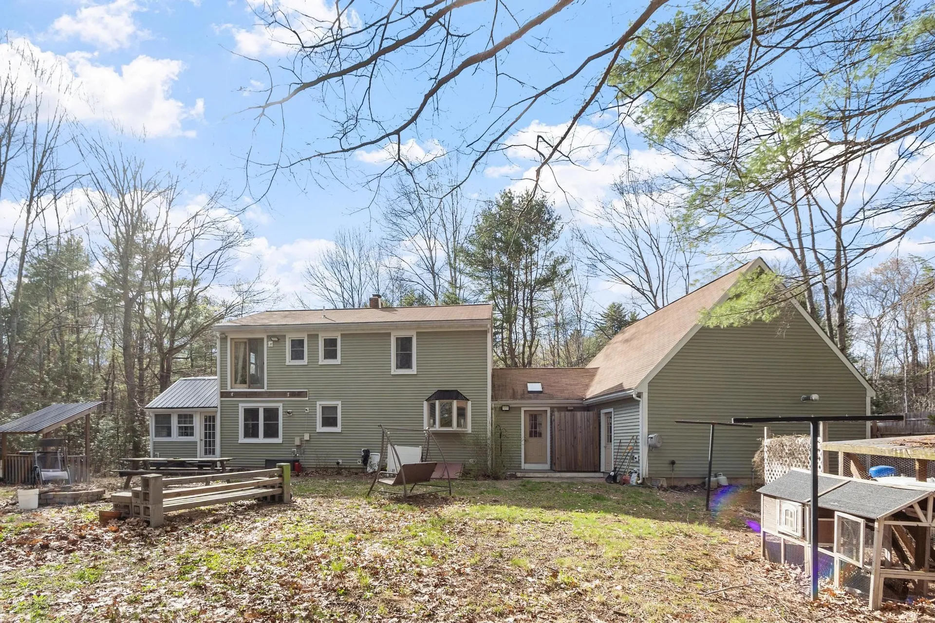 61 Beaver Pond Road Weare NH 03281-5801