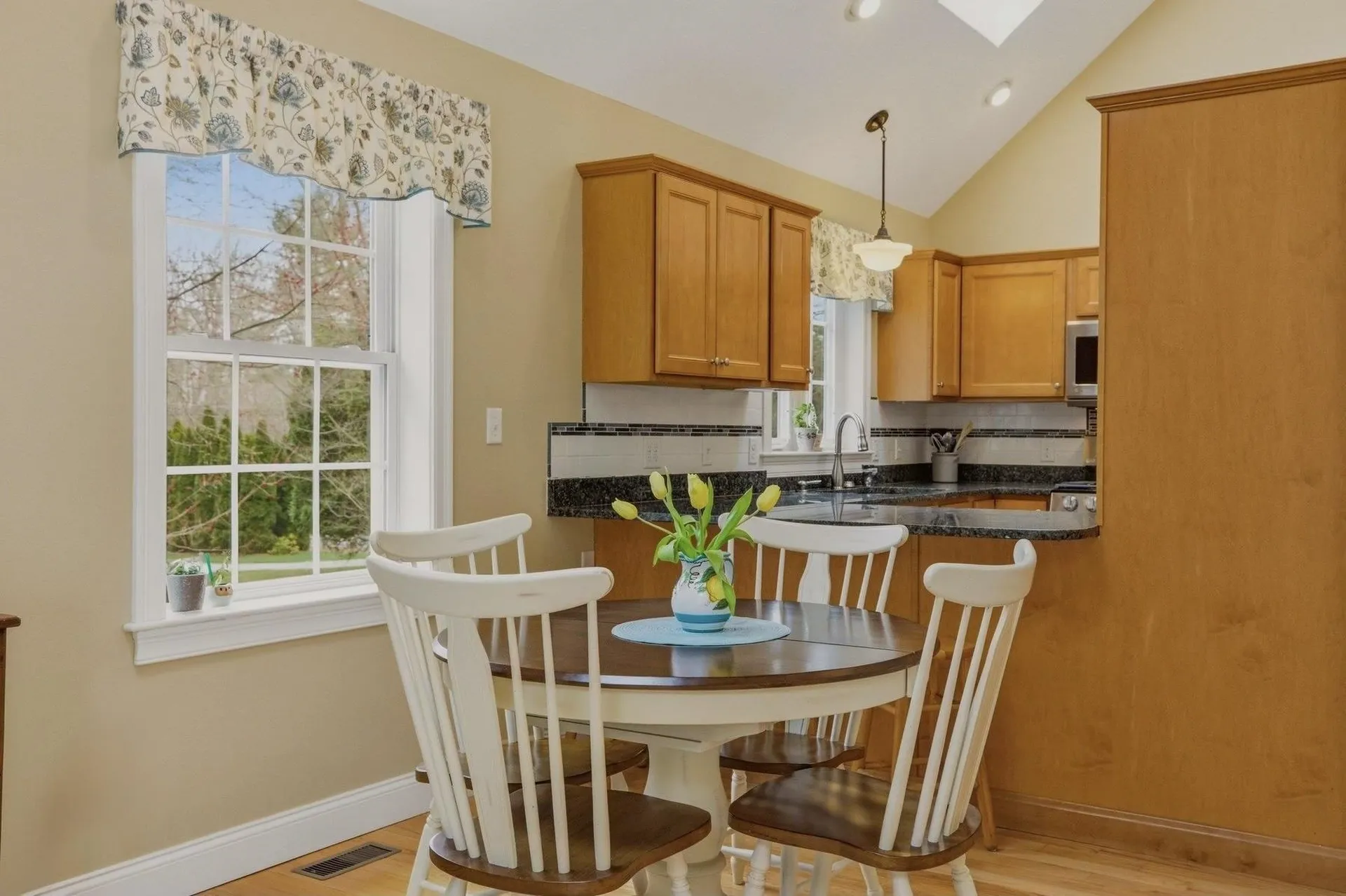 38 Willowbrook Avenue Greenland NH 03840