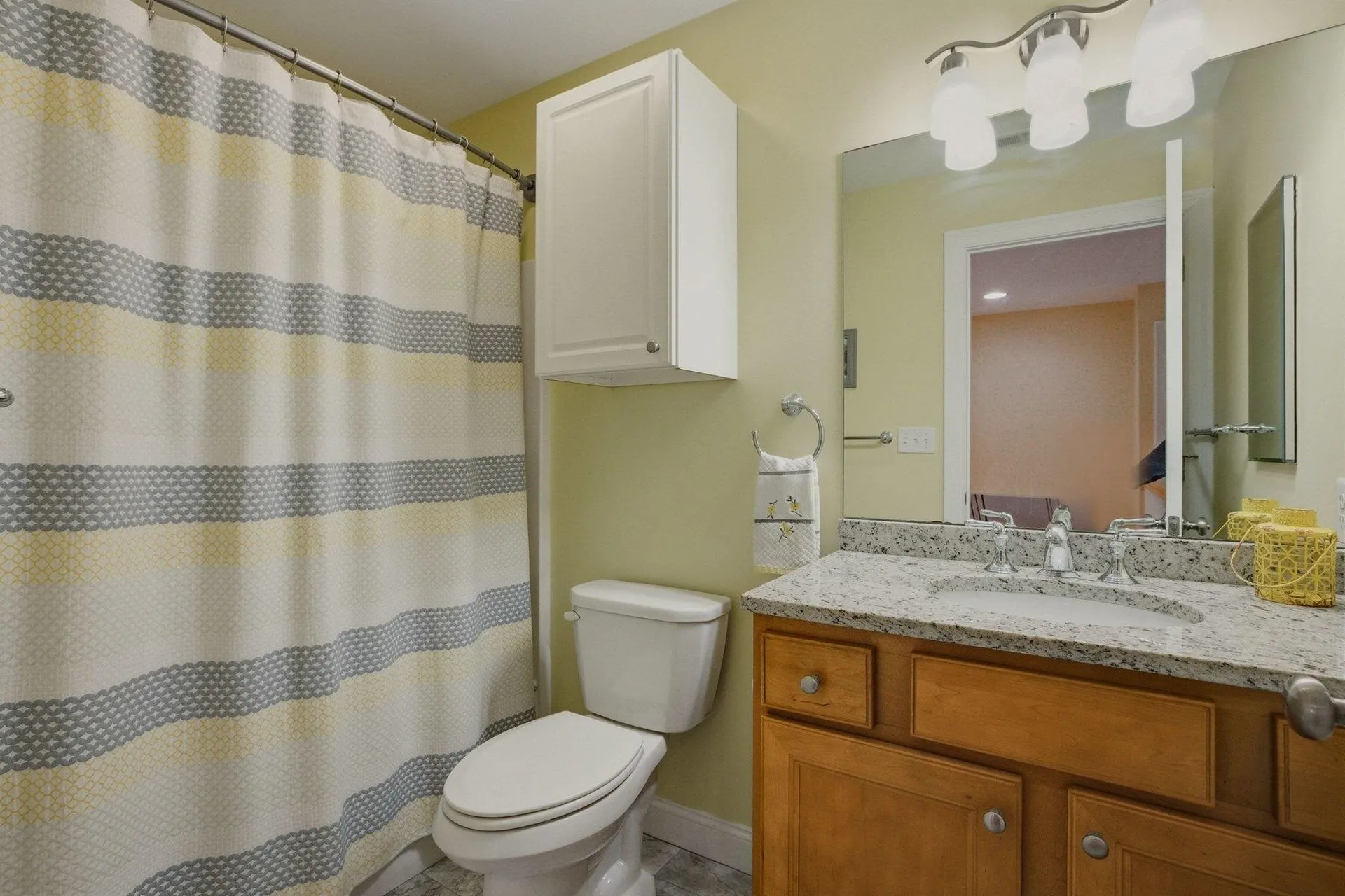 38 Willowbrook Avenue Greenland NH 03840