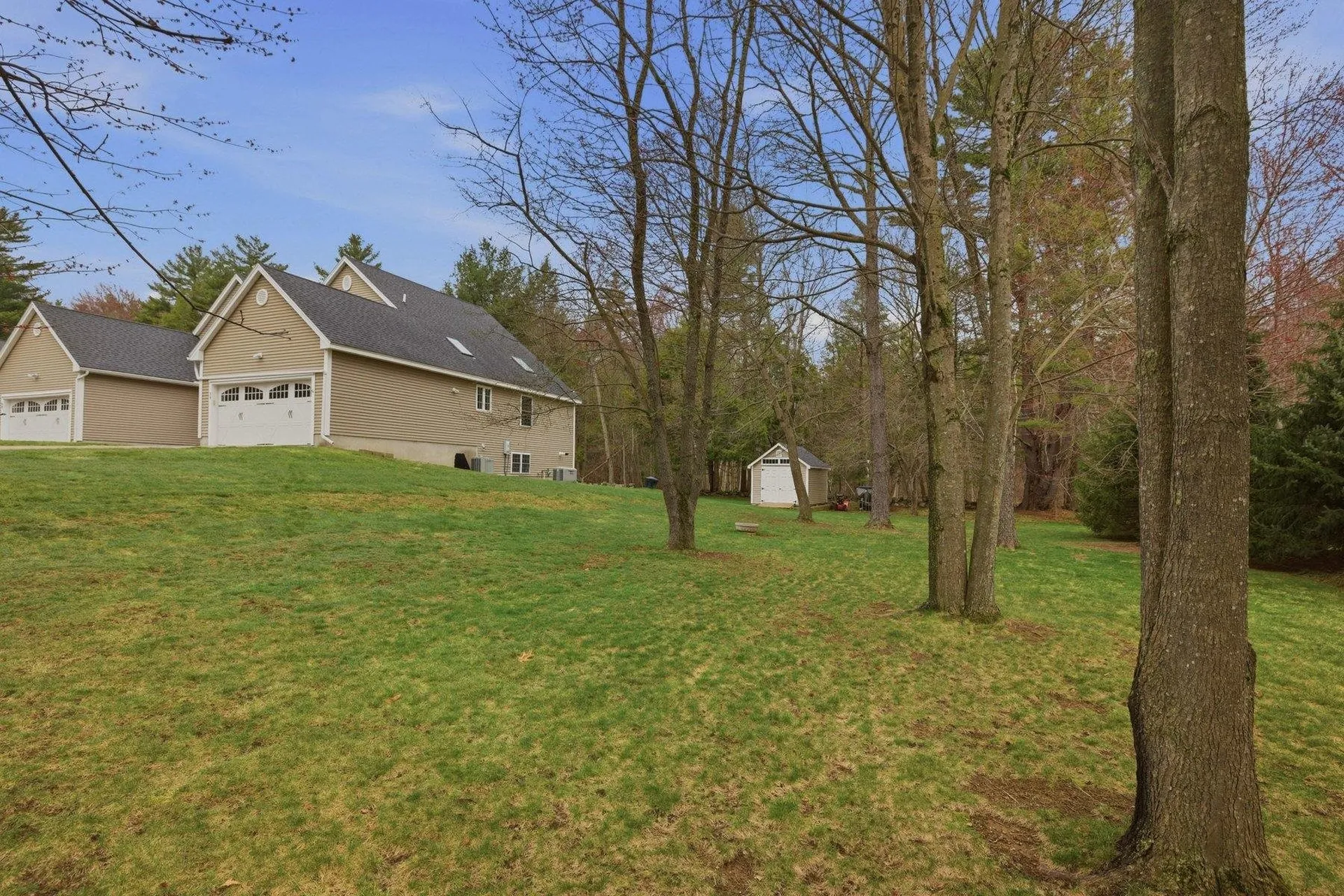 38 Willowbrook Avenue Greenland NH 03840