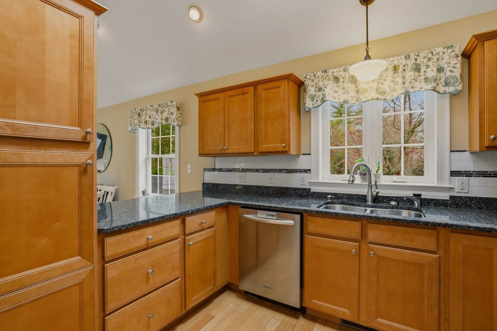 38 Willowbrook Avenue Greenland NH 03840