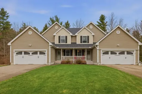 38 Willowbrook Avenue Greenland NH 03840