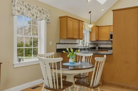 38 Willowbrook Avenue Greenland NH 03840