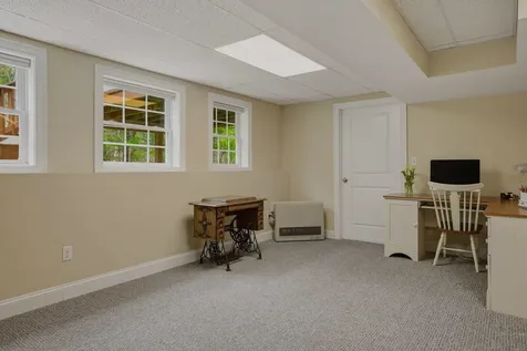 38 Willowbrook Avenue Greenland NH 03840