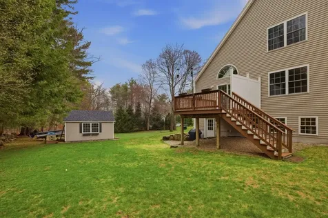 38 Willowbrook Avenue Greenland NH 03840