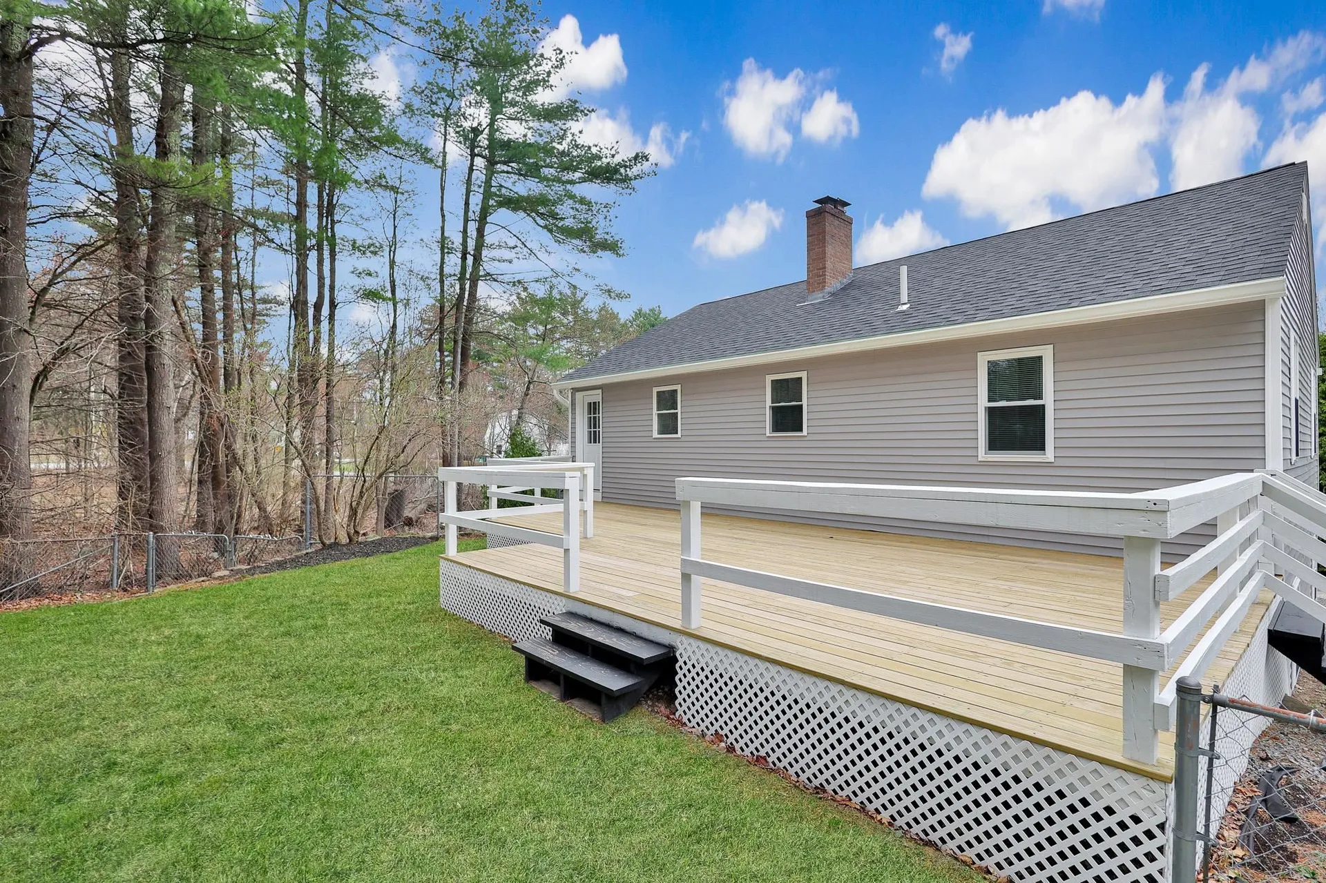 2A Mulberry Street Windham NH 03087