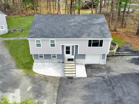 2A Mulberry Street Windham NH 03087