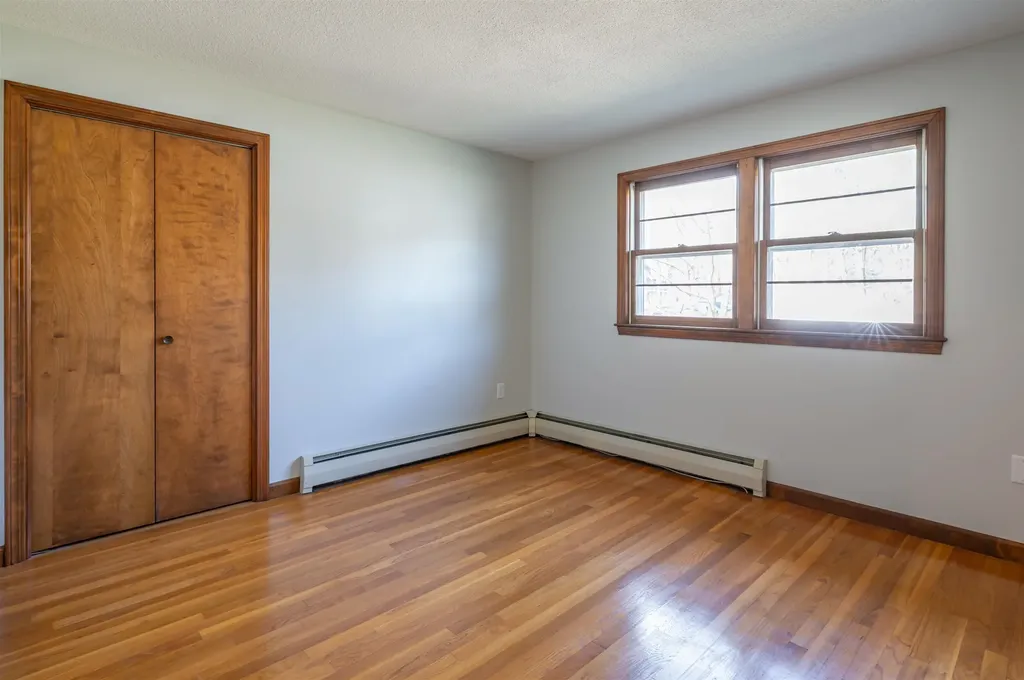 422 Main Dunstable Road Nashua NH 03063