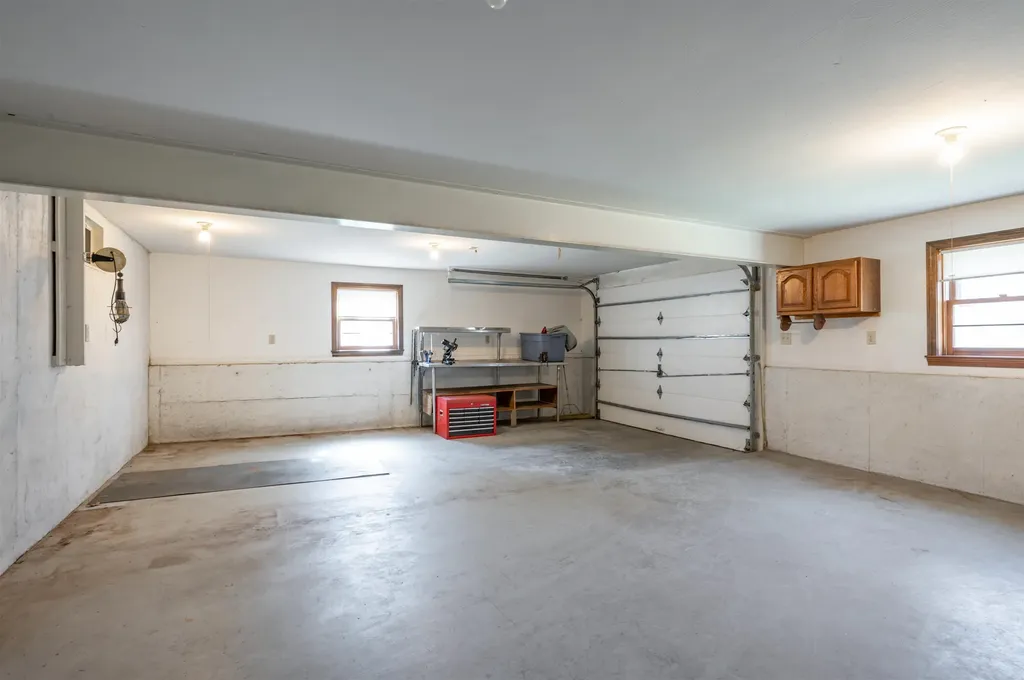 422 Main Dunstable Road Nashua NH 03063