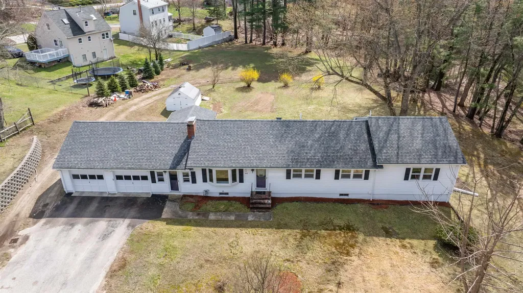 422 Main Dunstable Road Nashua NH 03063