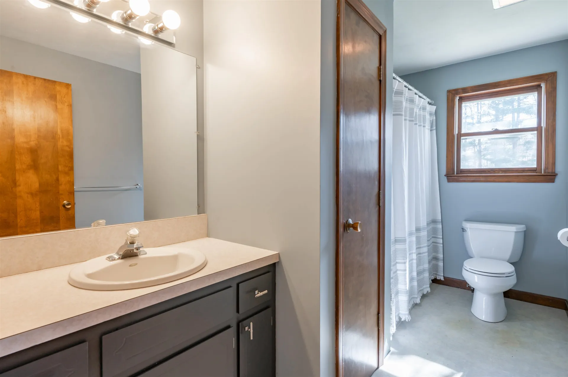 422 Main Dunstable Road Nashua NH 03063
