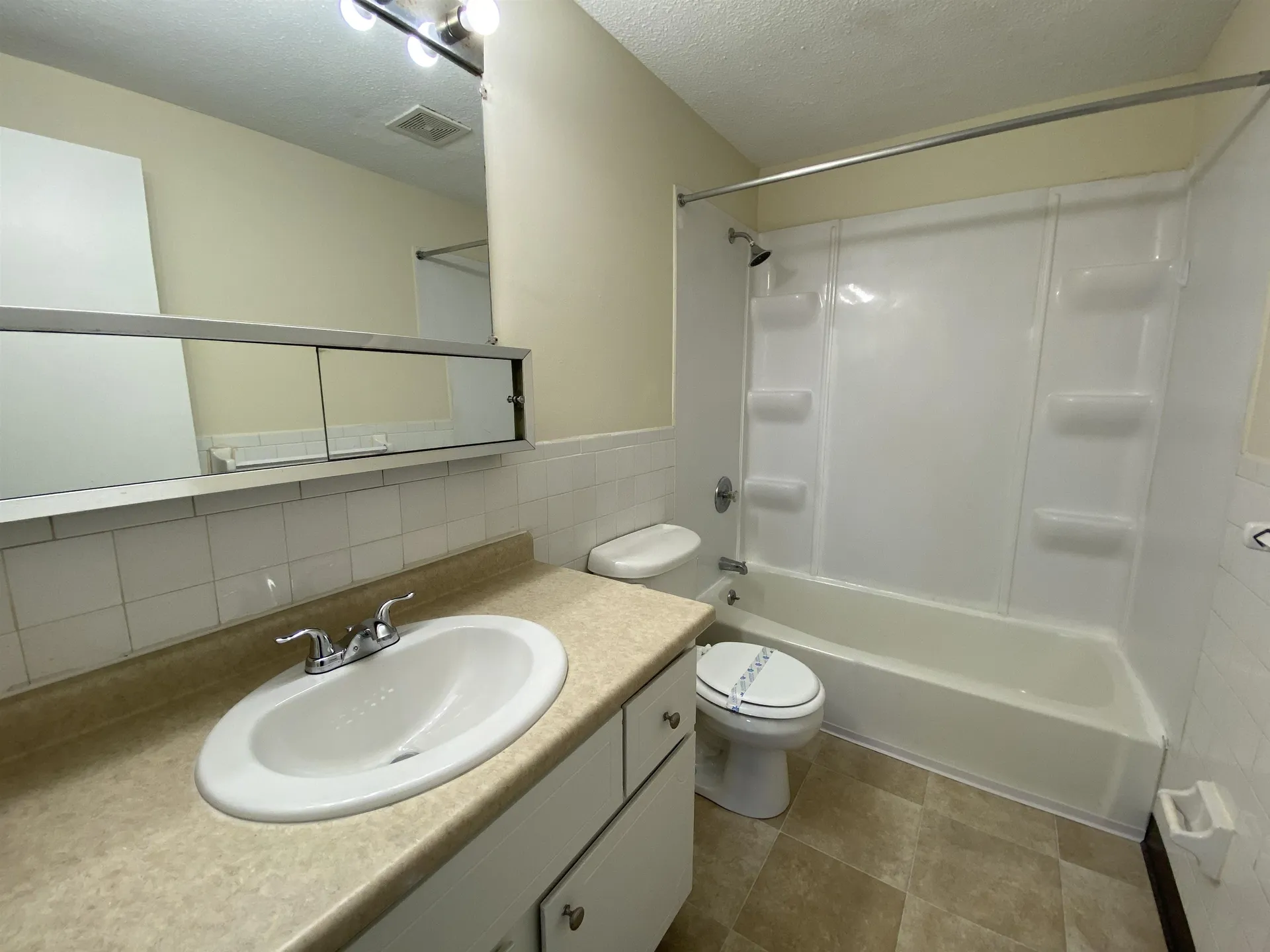29 Capron Road Milford NH 03055
