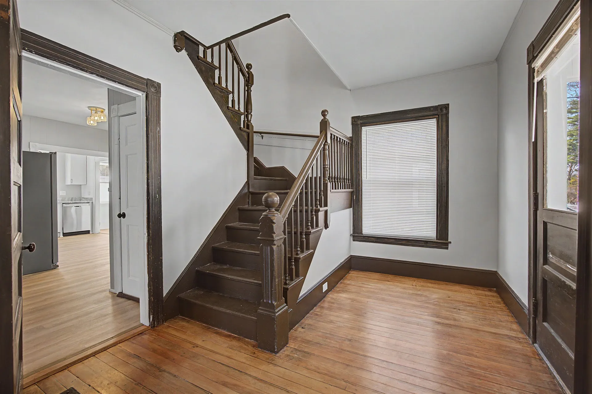 118 W. Hillcrest Avenue Manchester NH 03103